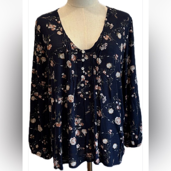 Lucky Brand Los Angeles Multi Color Floral Navy Long Sleeves Top M - Picture 1 of 7